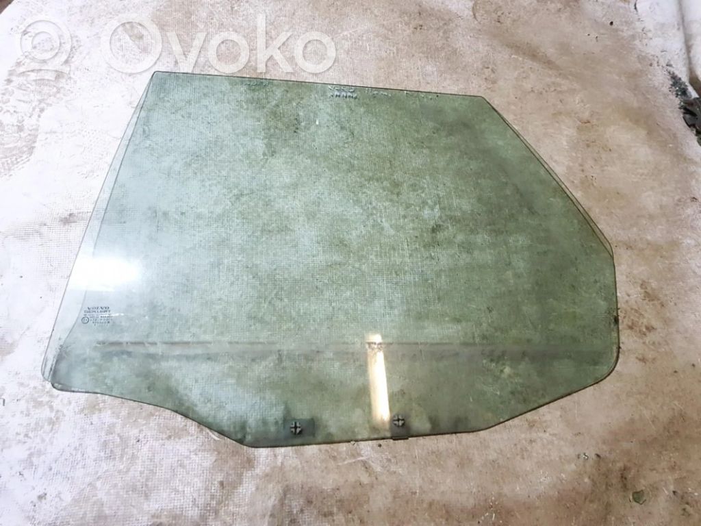 Takaoven ikkunalasi