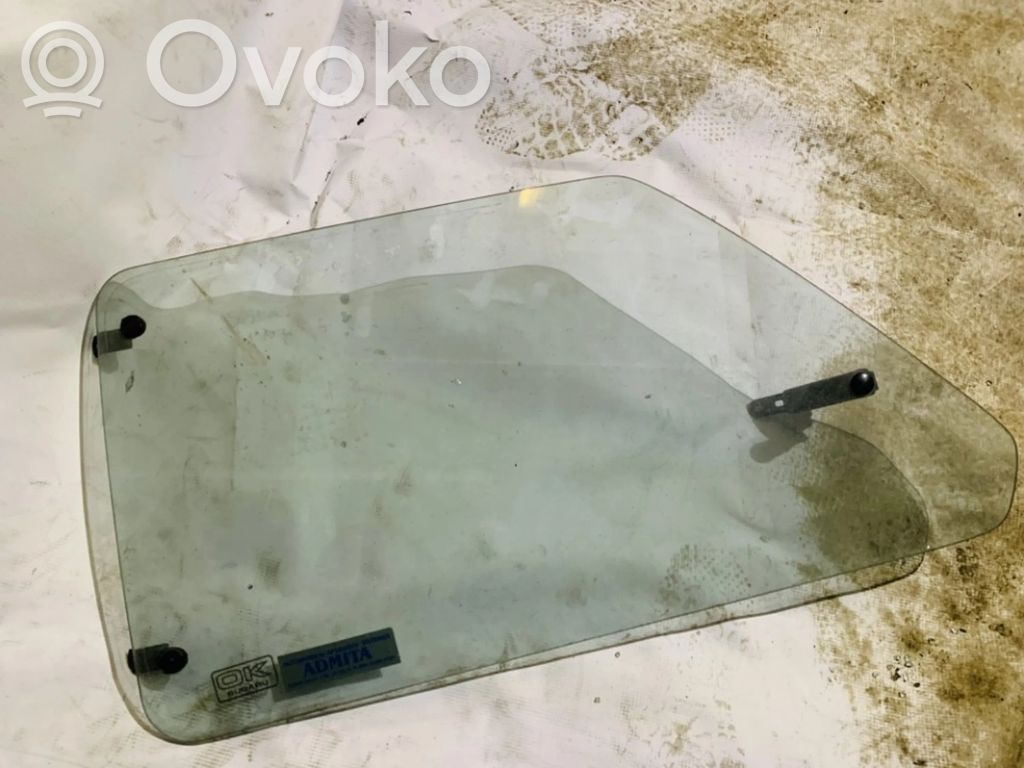 Subaru Justy Geam lateral spate 