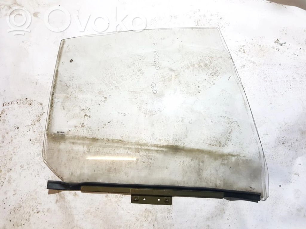 Takaoven ikkunalasi