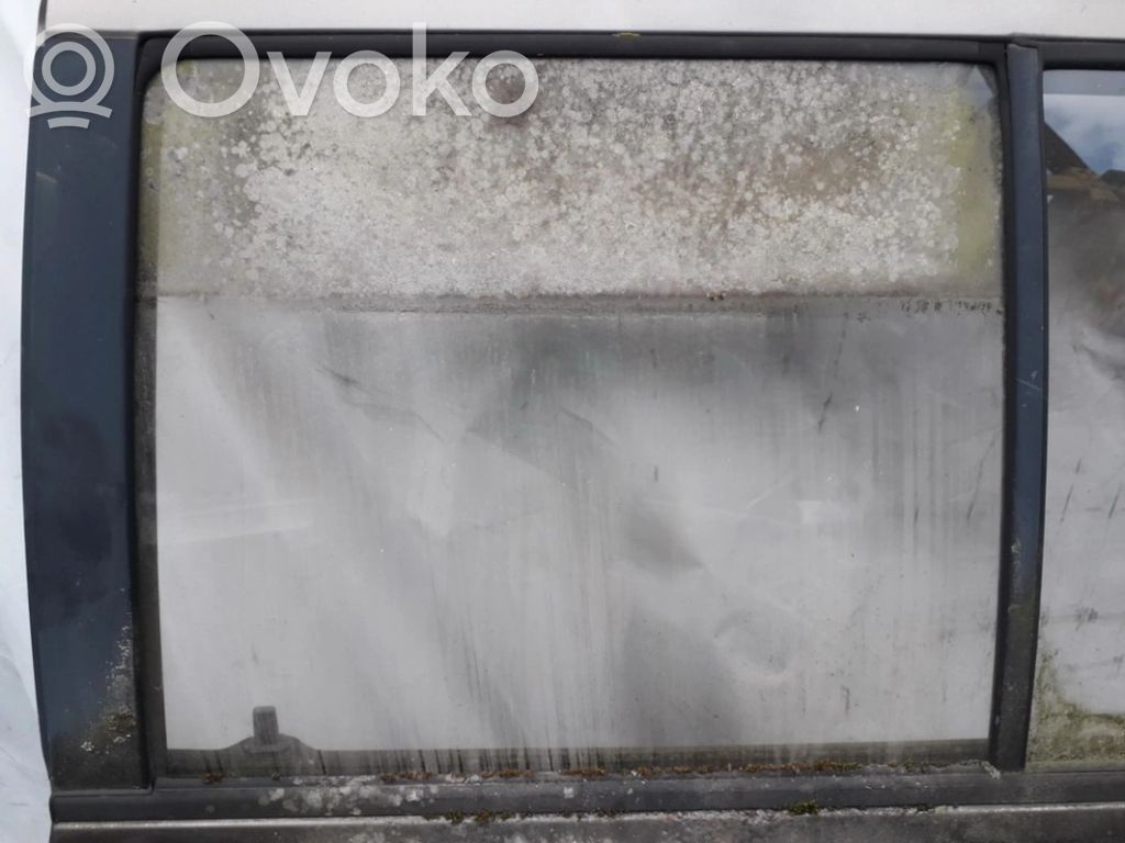 Takaoven ikkunalasi   PILKOS,PILKOS