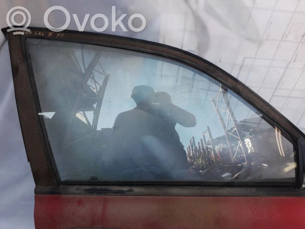 Etuoven ikkunalasi, neliovinen malli