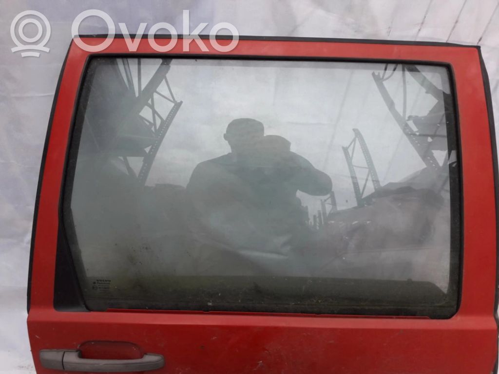 Volvo 850 Pagrindinis galinių durų stiklas 