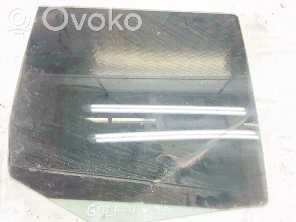 Takaoven ikkunalasi