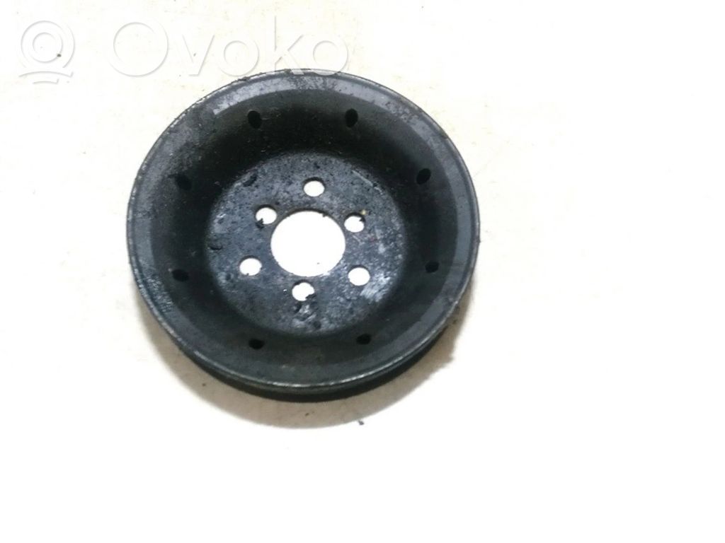 Ohjaustehostimen pumpun hihnapyörä   058145255C,058145255C