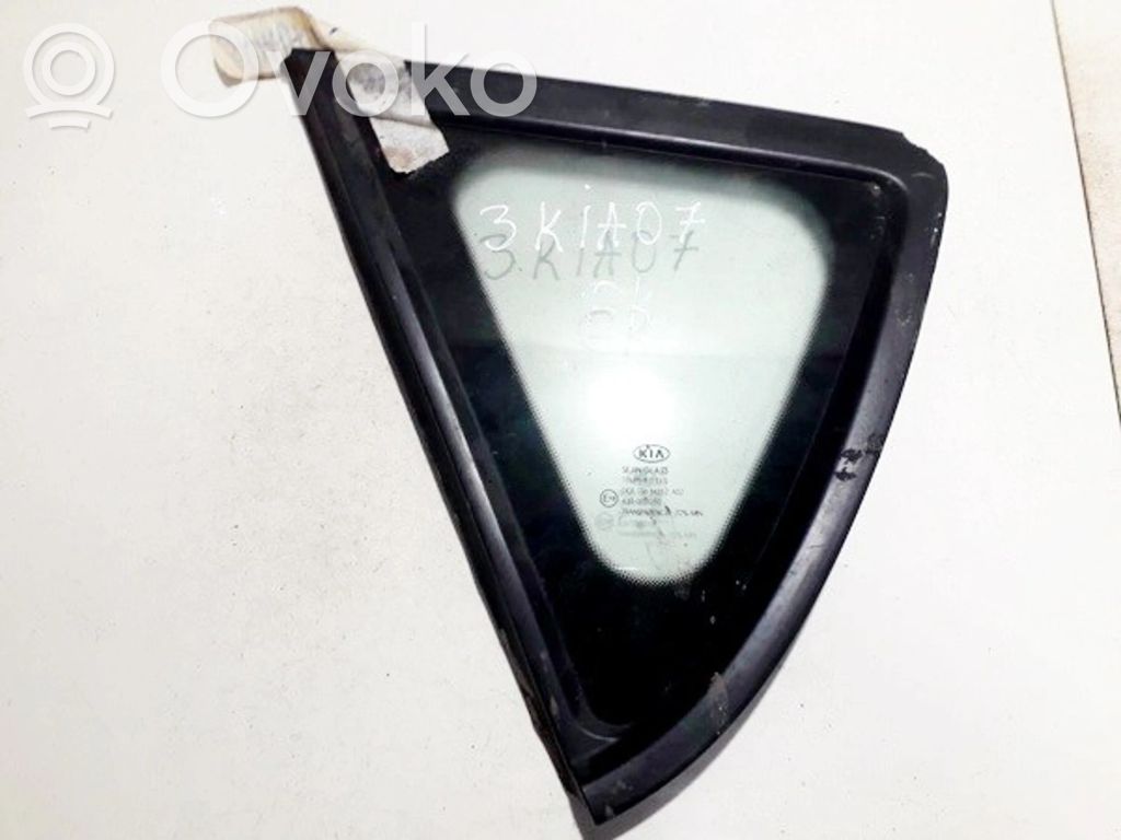 Rear side window