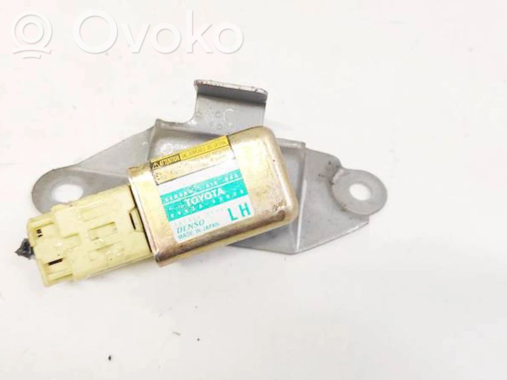 Toyota Land Cruiser (J100) Senzor impact/declanșare airbag 
