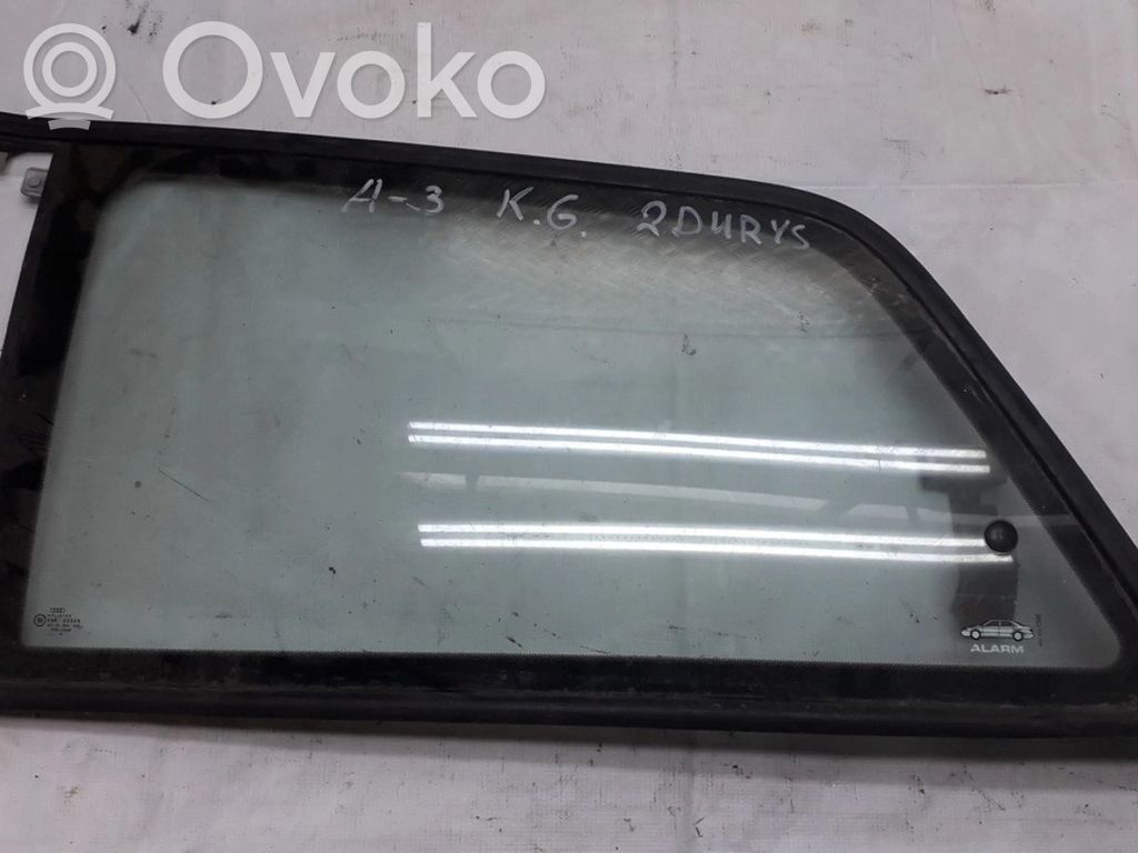 Vidrio lateral trasero