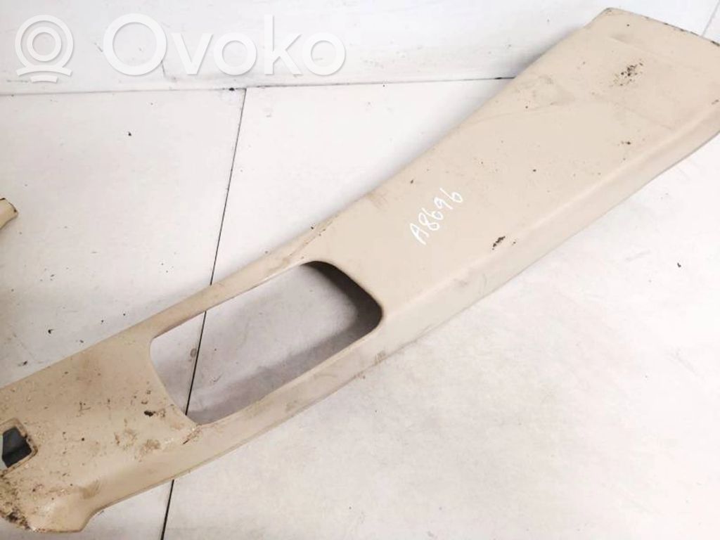 Subaru B9 Tribeca Otros repuestos del interior 