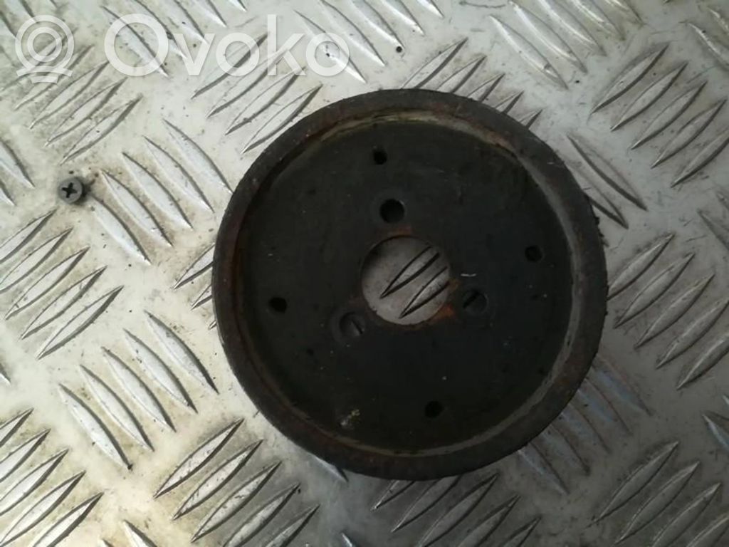 Renault Laguna I Ohjaustehostimen pumpun hihnapyörä 
