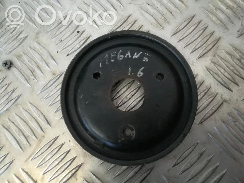 Ohjaustehostimen pumpun hihnapyörä   7700273739,7700273739