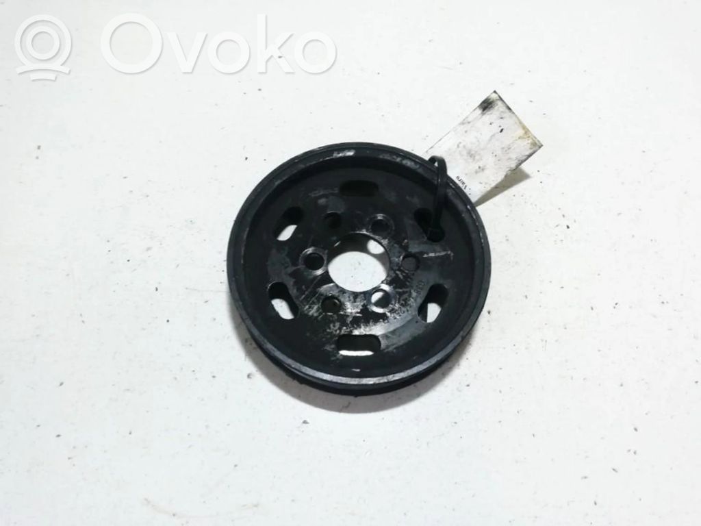 Volkswagen Golf IV Puleggia della pompa del servosterzo 