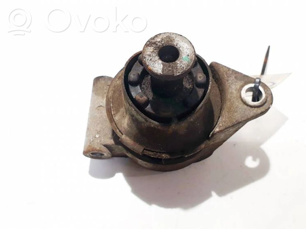 Soporte de montaje del motor   24427641,24427641