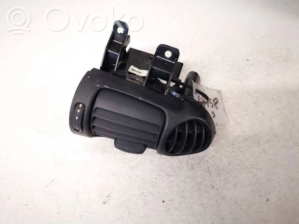 Mercedes-Benz C W203 Griglia di ventilazione centrale cruscotto