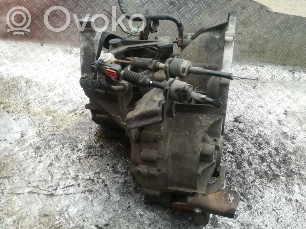 Ford Focus Cutie viteze manuală cu 5 trepte 