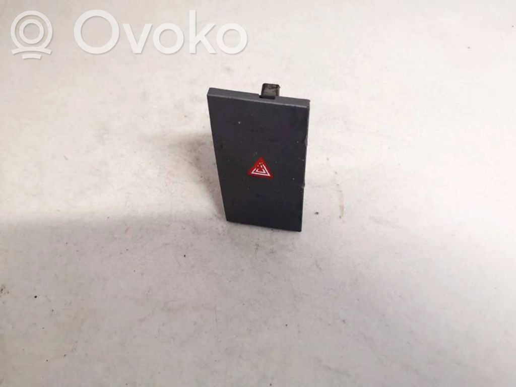 Botón interruptor de luz de peligro   13138255,13138255