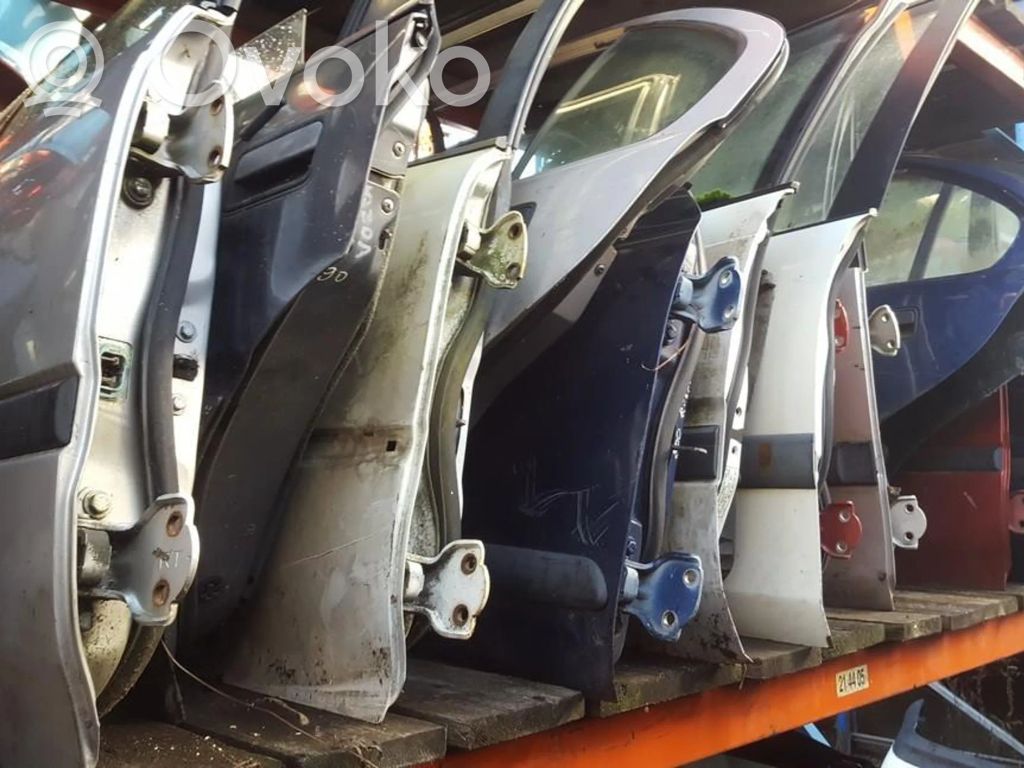 Rover 620 Aizmugurējās durvis 