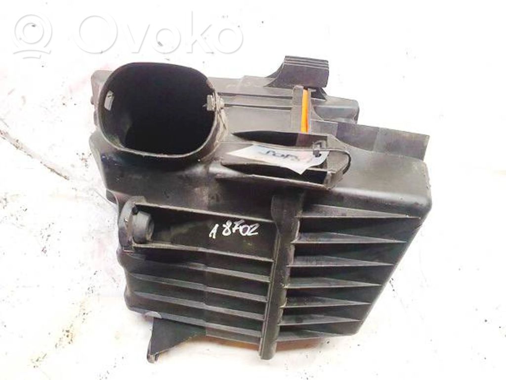 Volkswagen Polo IV 9N3 Obudowa filtra powietrza