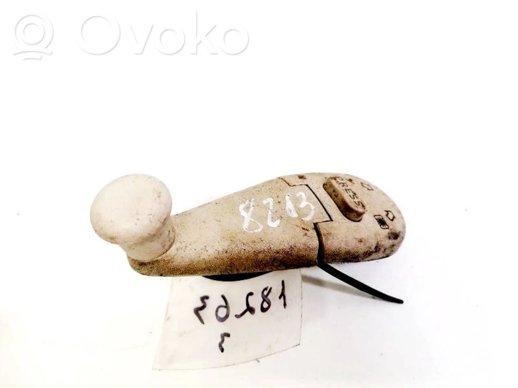 Opel Corsa B Przycisk szyberdachu 