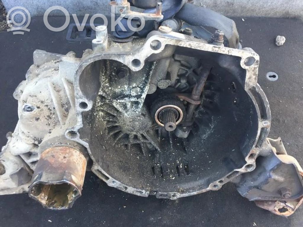 Hyundai Elantra Manualna 5-biegowa skrzynia biegów 