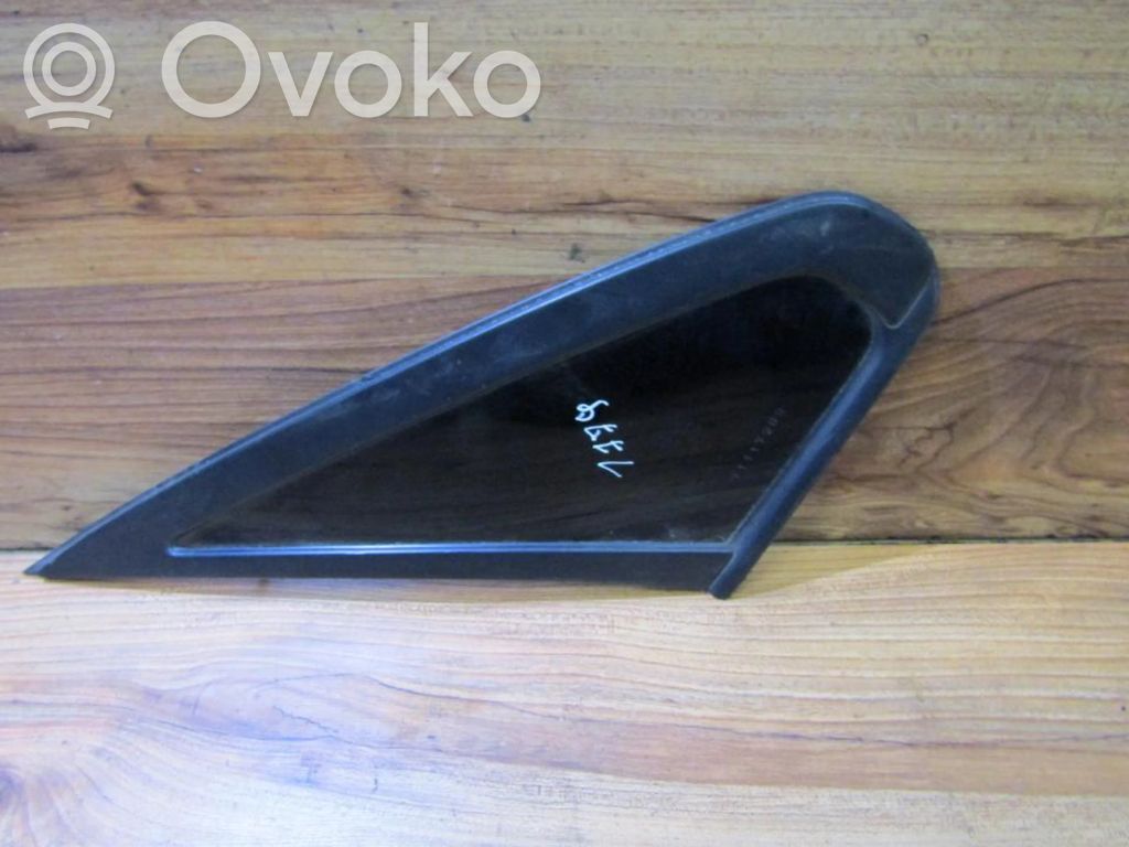 Rear side window