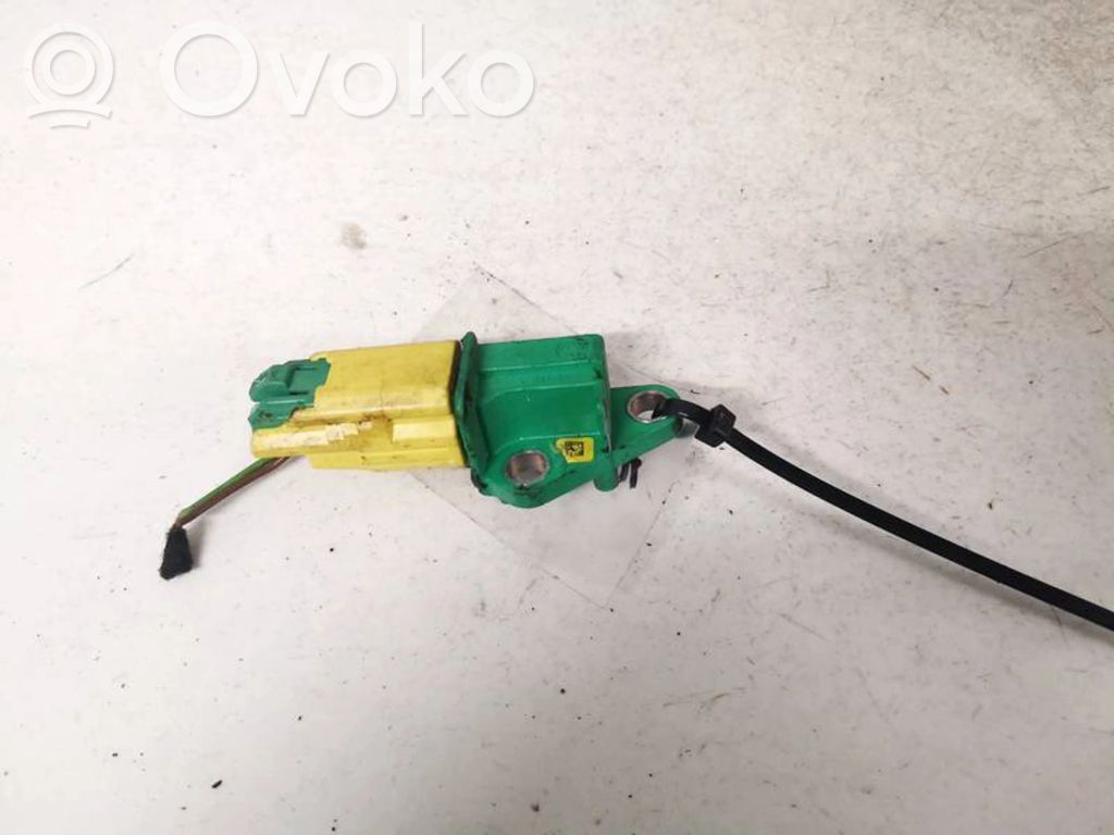 Audi A6 S6 C6 4F Senzor impact/declanșare airbag 