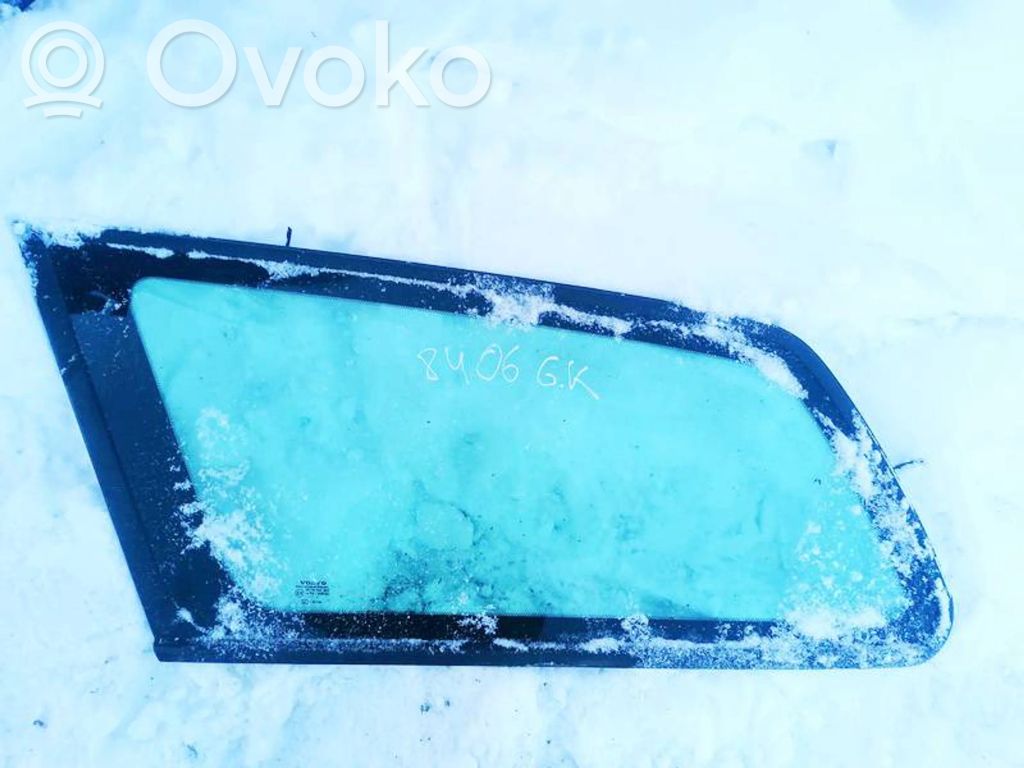 Rear side window