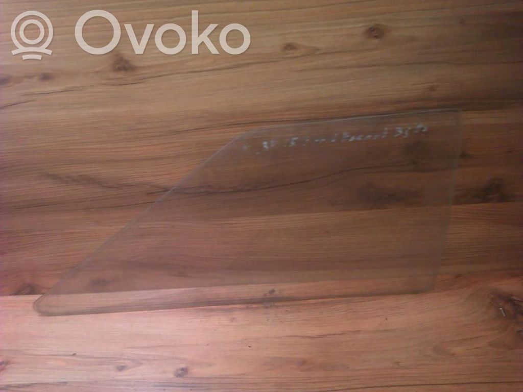 Rear side window