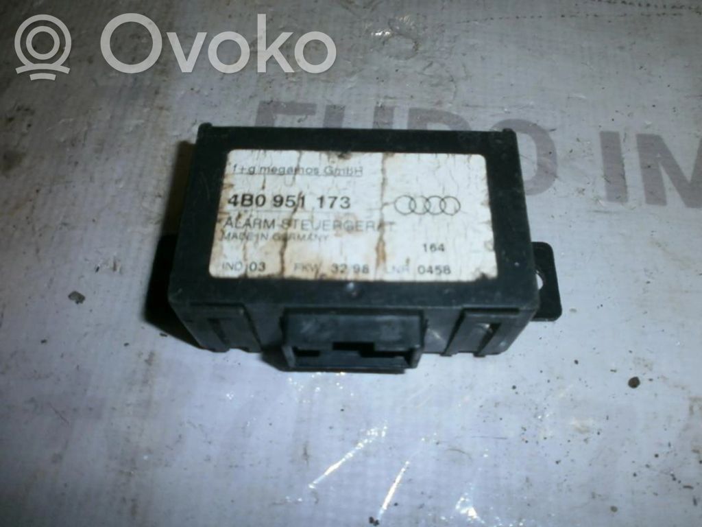 Autres unités de commande / modules   4B0951173,4B0951173