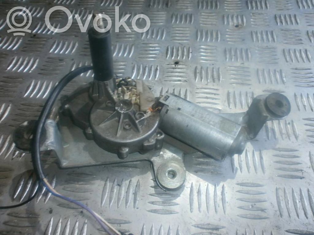 Ford Mondeo MK I Silniczek wycieraczki szyby tylnej 