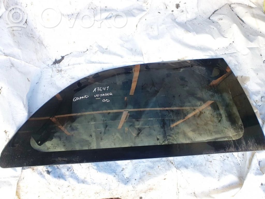 Rear side window