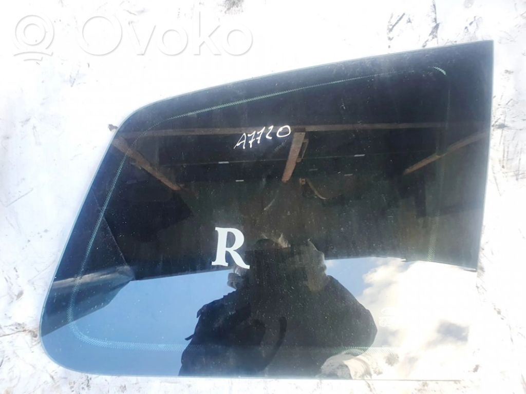 Rear side window
