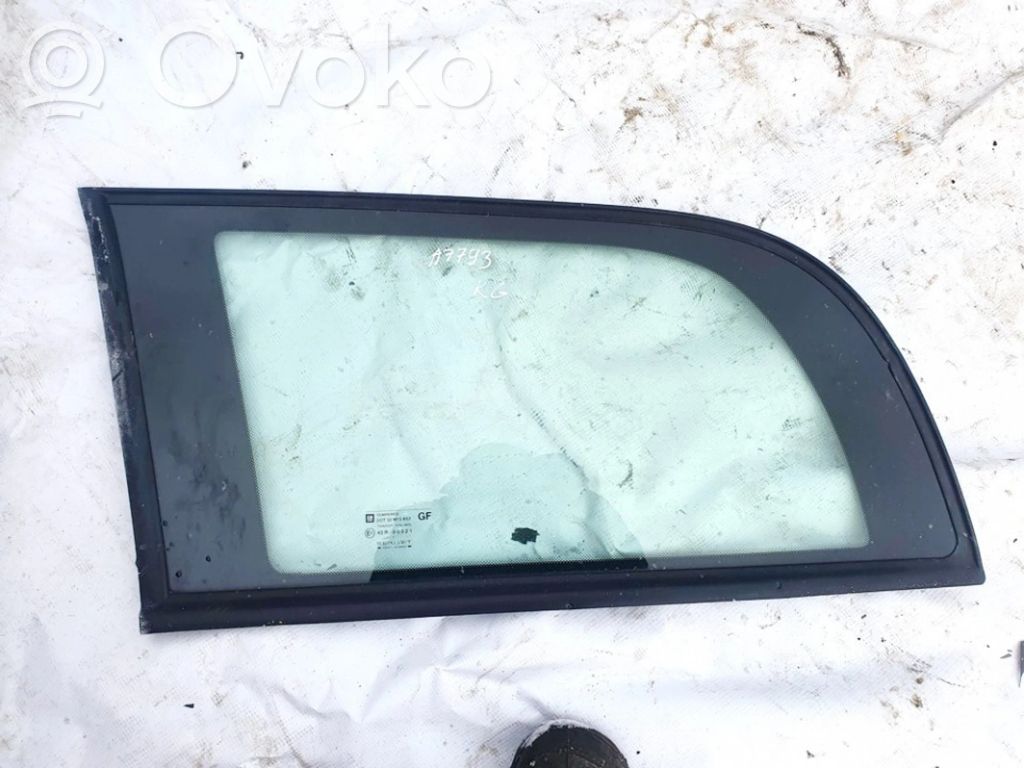 Rear side window