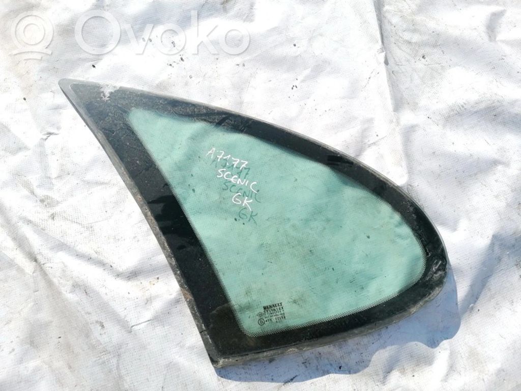 Rear side window