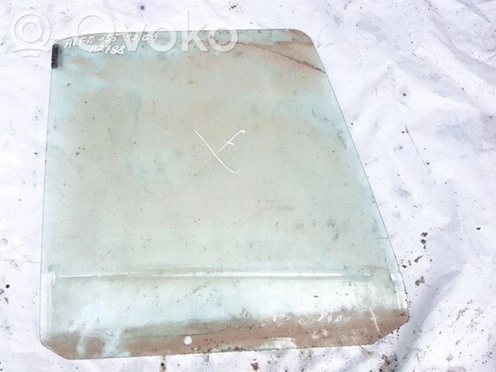 Takaoven ikkunalasi