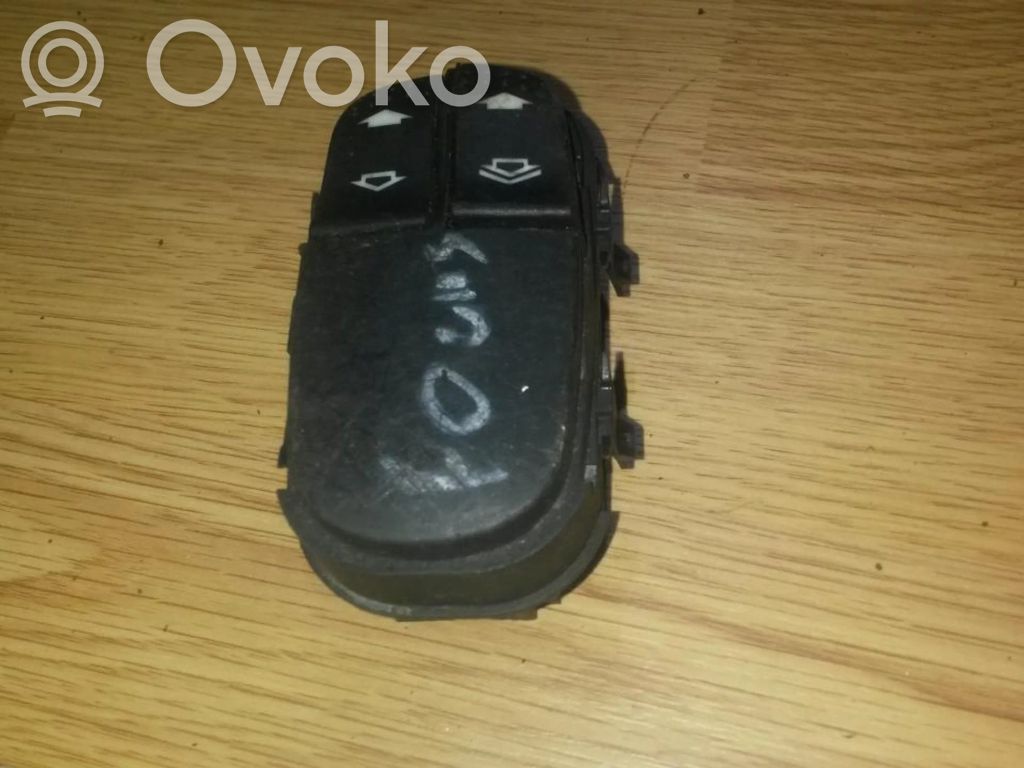 Ford Focus Electric window control switch 