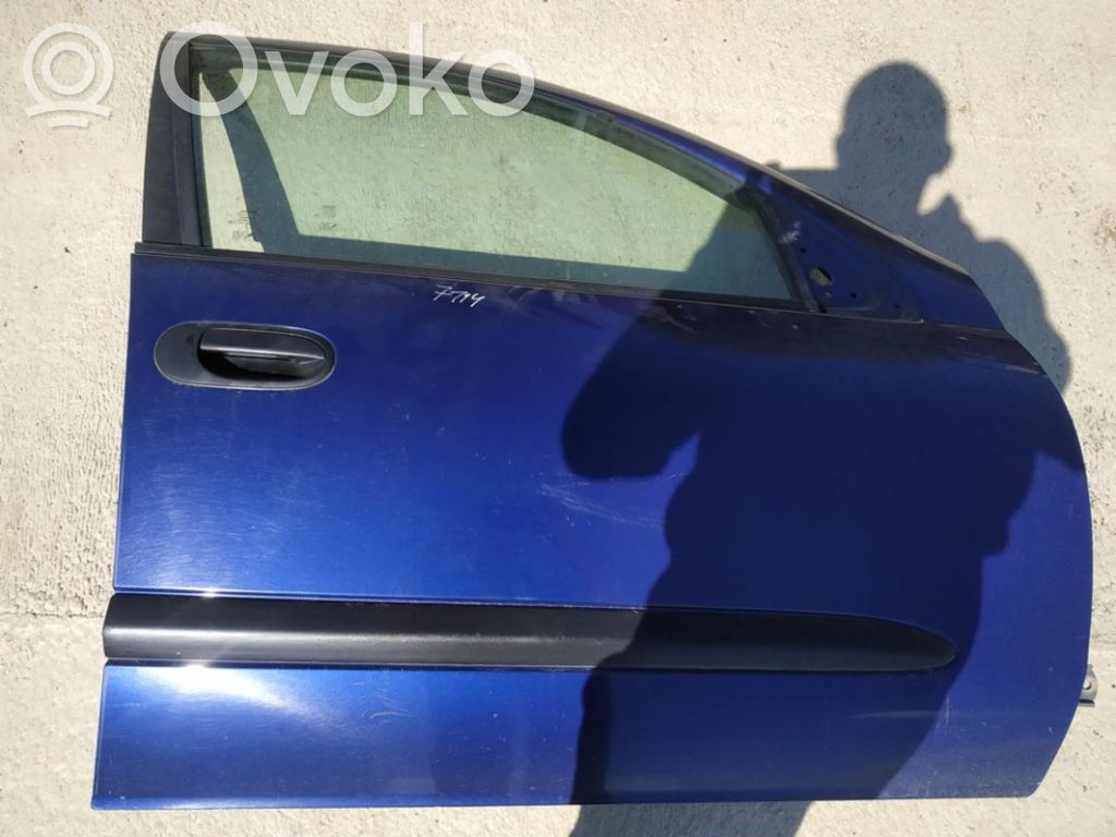 Nissan Almera N16 Portiera anteriore 