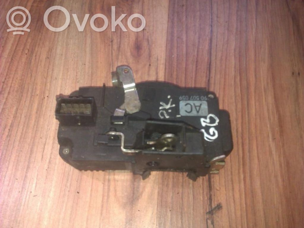 Etuoven lukko   90507059,90507059