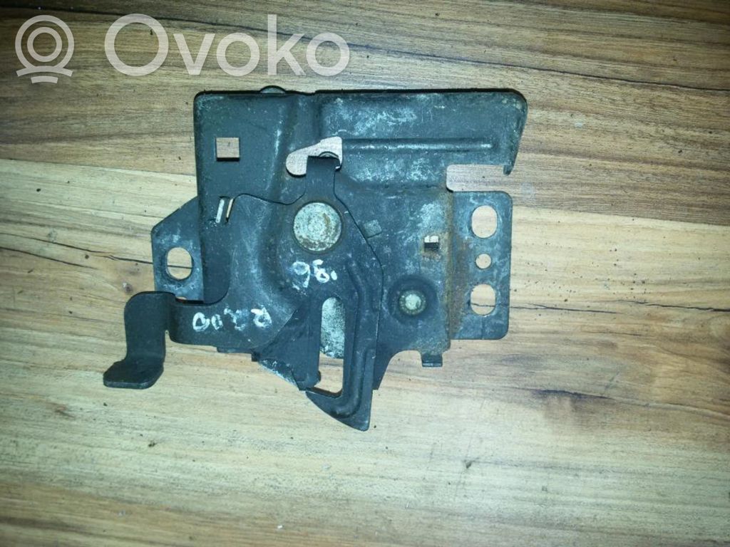 Rover 214 - 216 - 220 Serrure de capot 