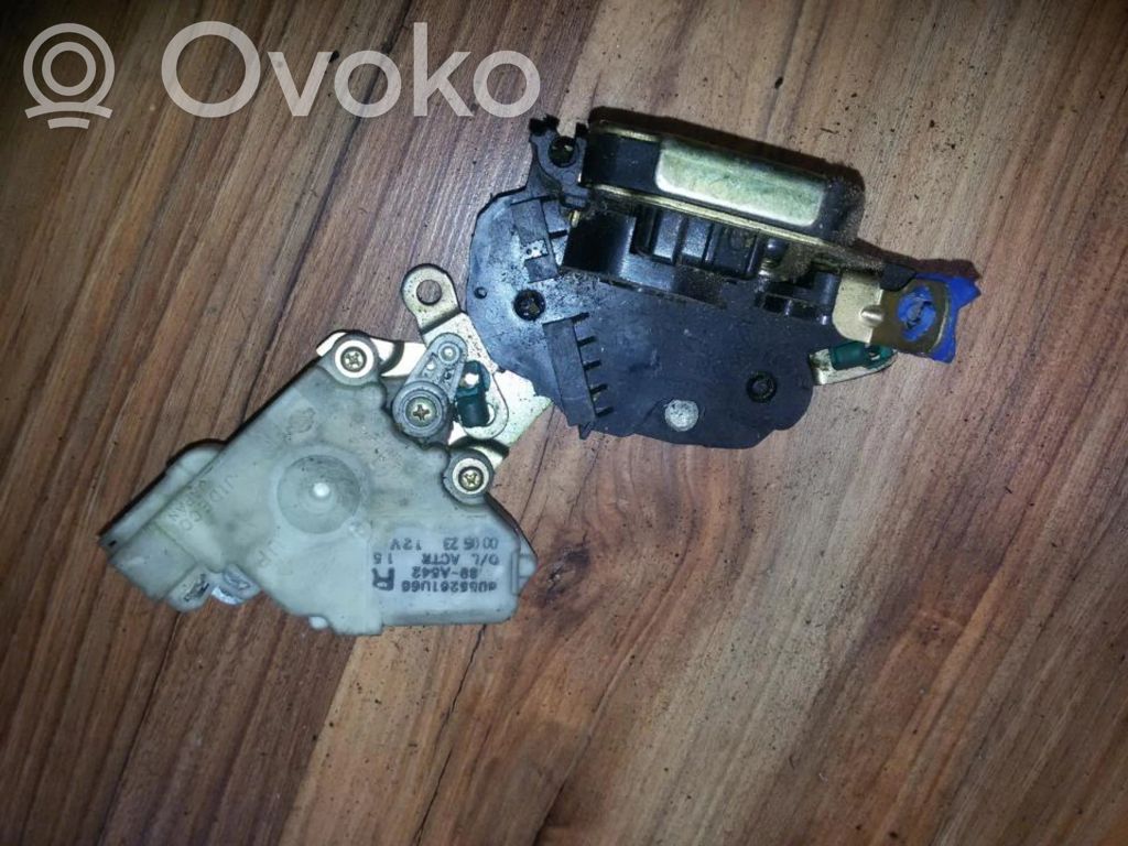 Nissan Almera N16 Serratura portiera anteriore