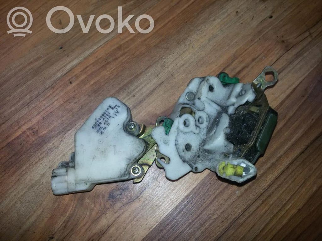 Nissan Almera Etuoven lukko 