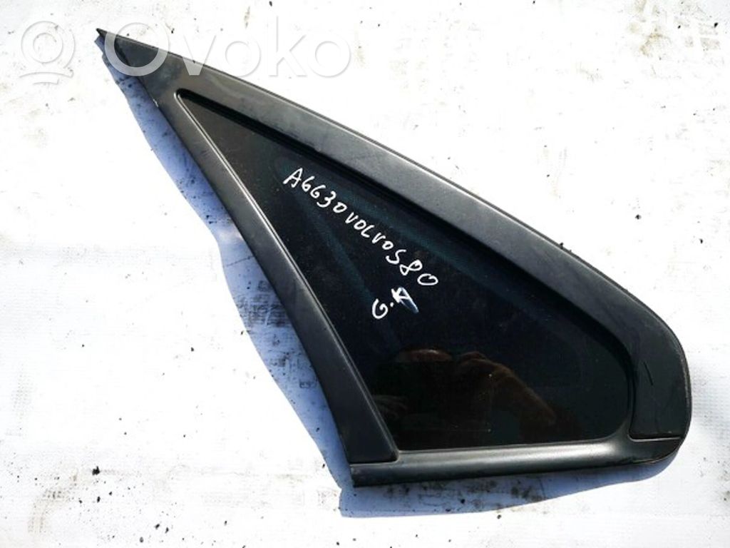 Rear side window