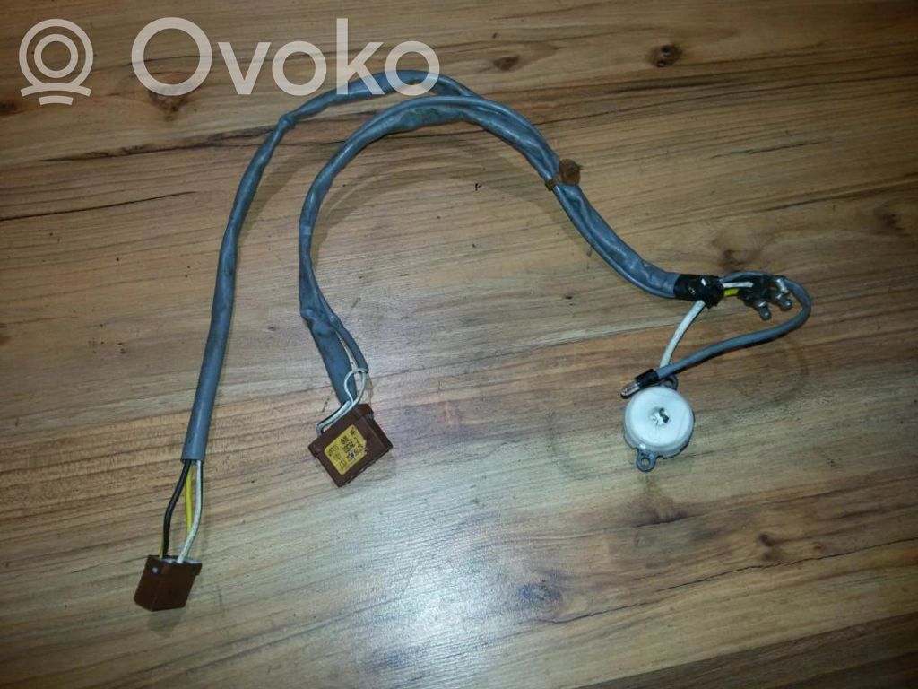 Rover 214 - 216 - 220 Užvedimo spynelės kontaktai 