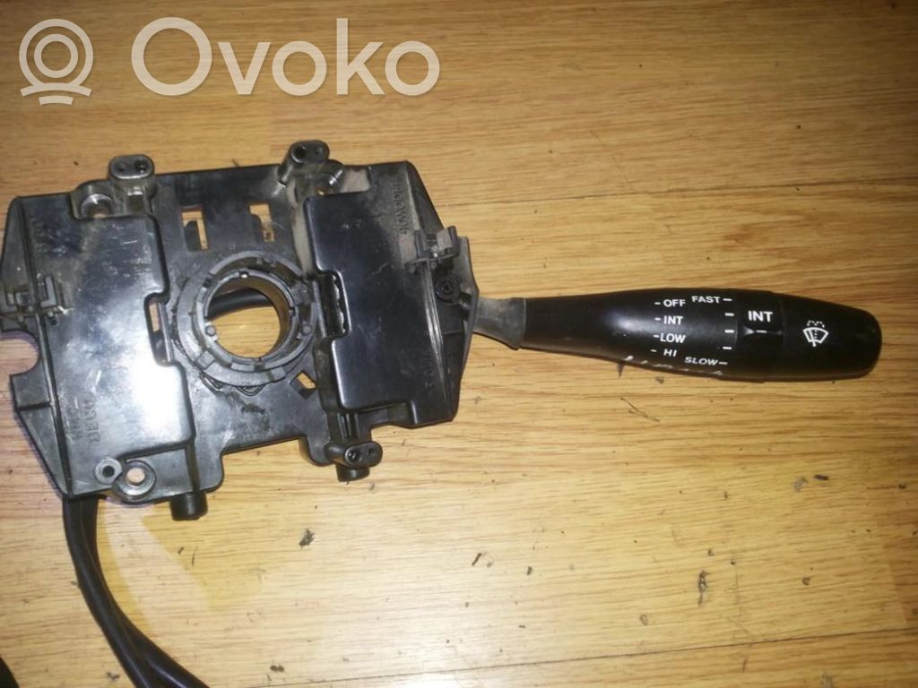 Pyyhkijän vipu   610W0014,610W0014