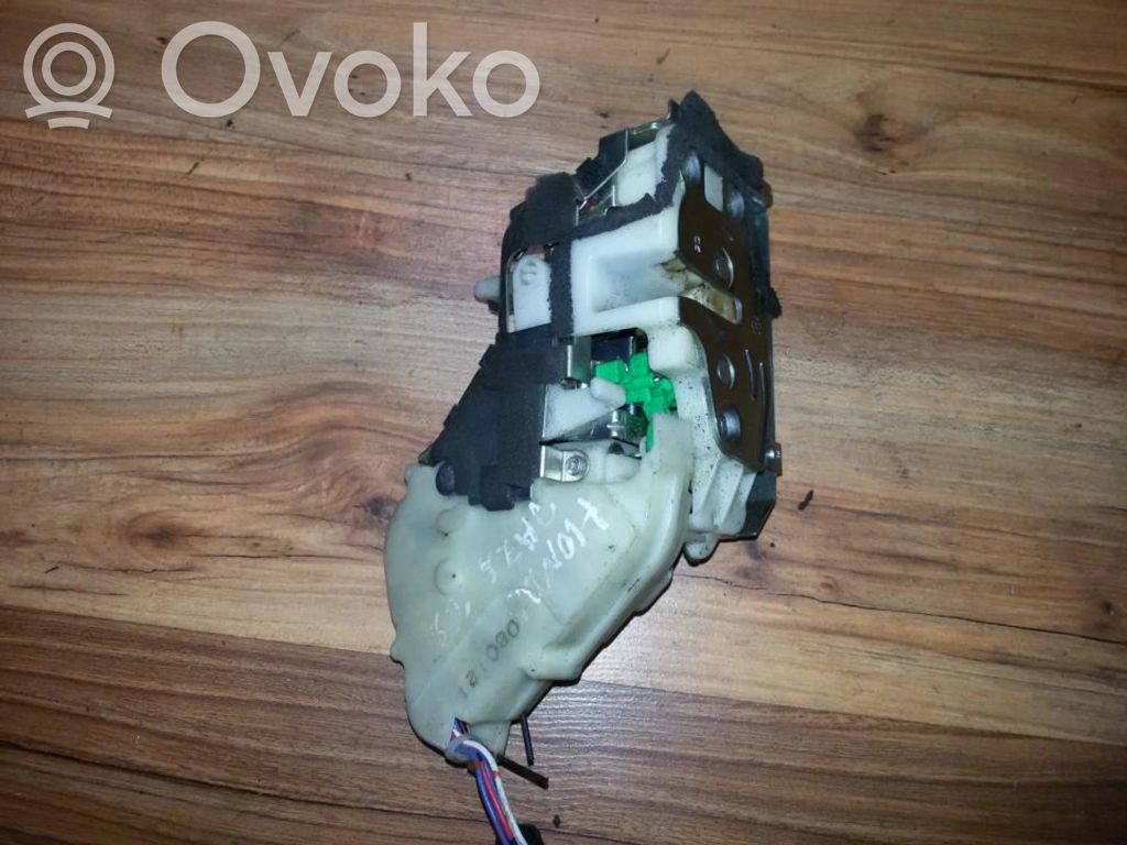 Honda Jazz Zamek drzwi tylnych 