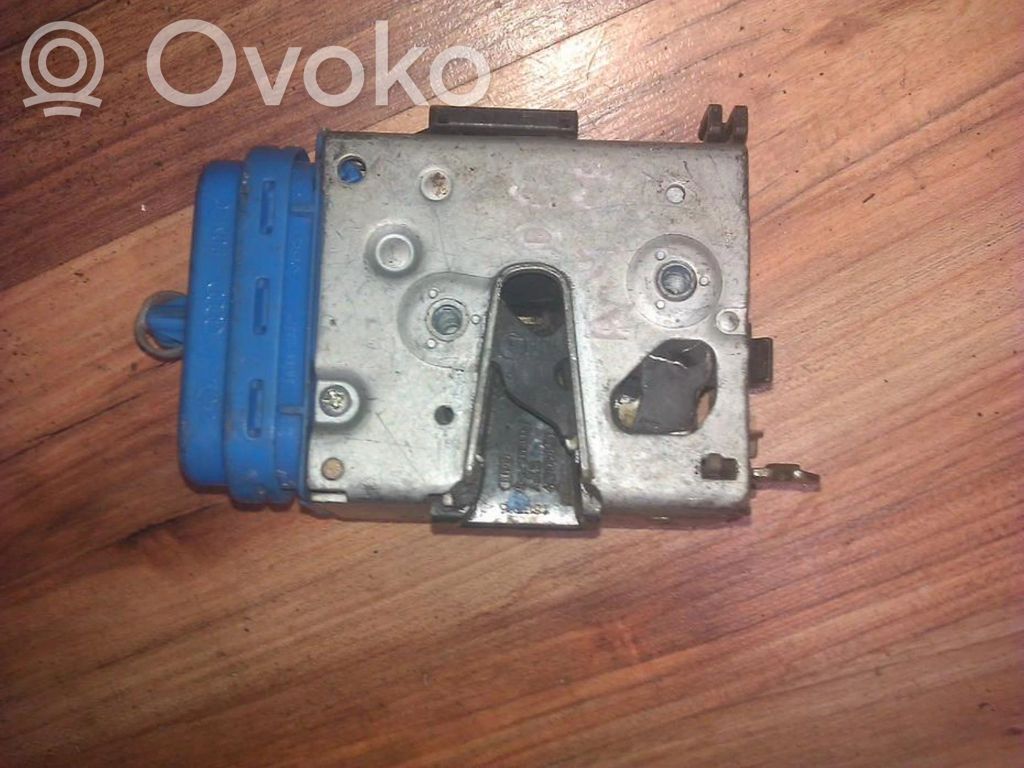 Cerradura de puerta trasera   8D0839016A,8D0839016A