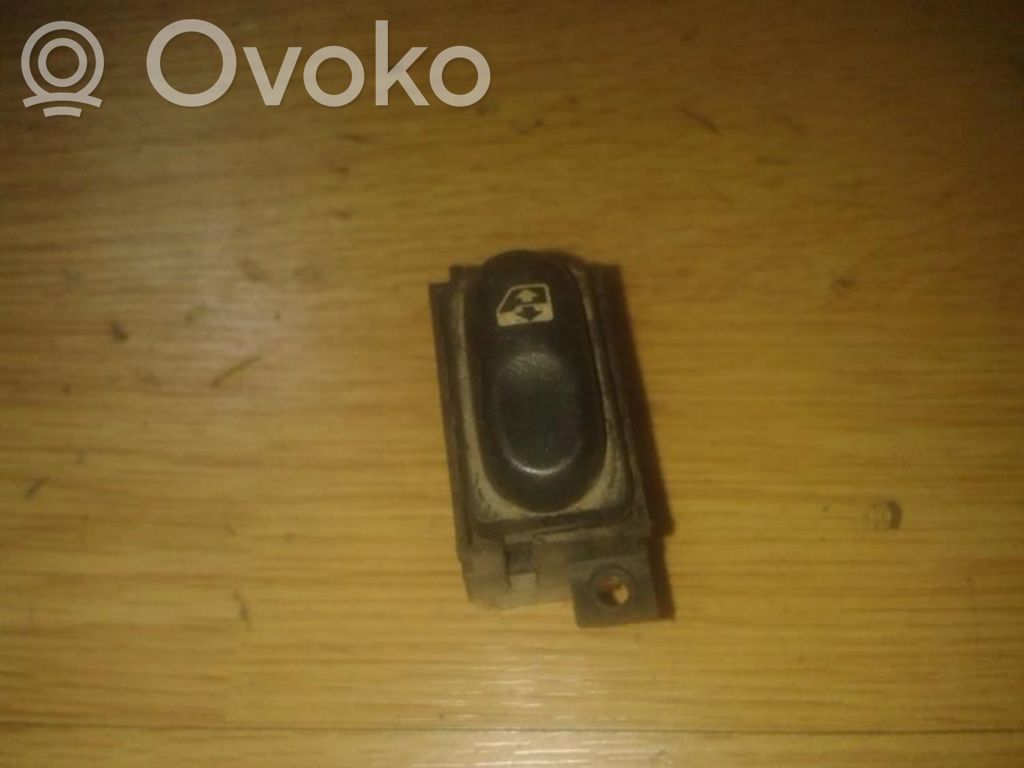 Electric window control switch   047