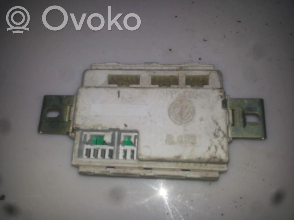 Other control units/modules   B883,B883