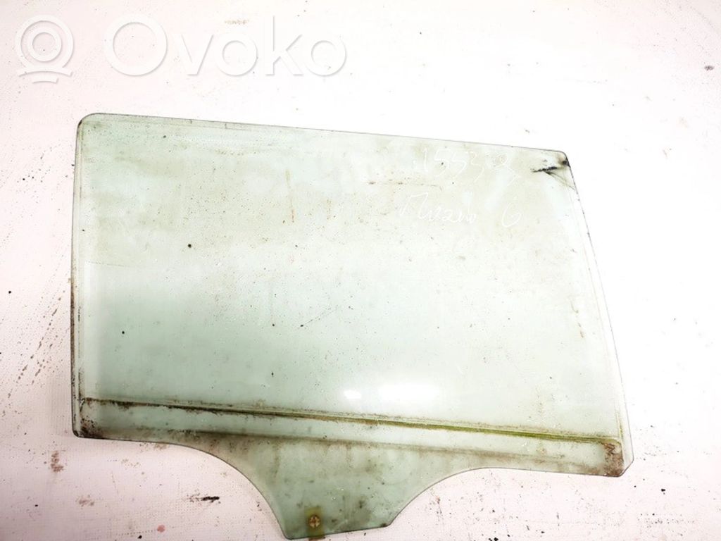 Takaoven ikkunalasi