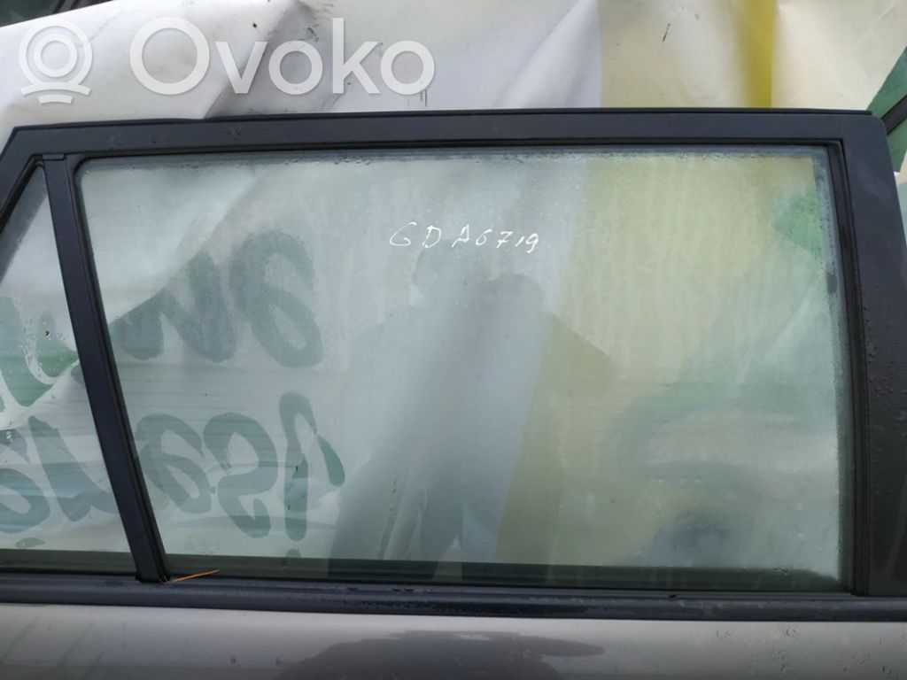 Fenster Scheibe Tür hinten
