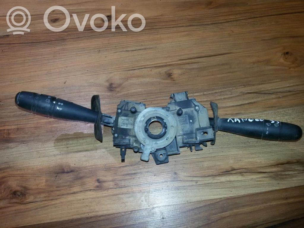 Renault Kangoo I Commodo, commande essuie-glace/phare 
